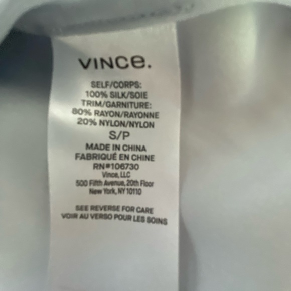 VINCE SILK SLEEVELESS BLOUSE - Picture 4 of 8